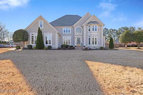 153 Willow Green Drive, Jackson, TN 38305