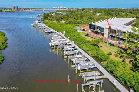 520 S Peninsula Avenue, New Smyrna Beach, FL 32169