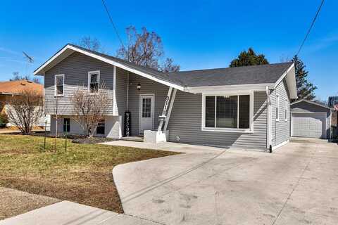 3111 78th Street, Urbandale, IA 50322