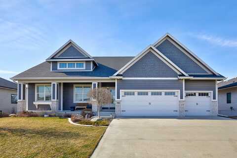 950 NE Badger Lane, Waukee, IA 50263