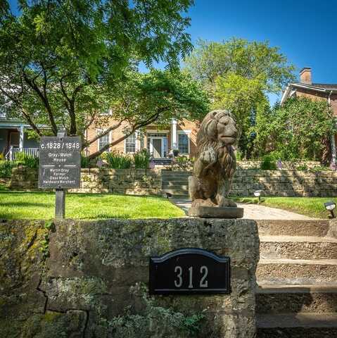 312 Elk, Galena, IL 61036