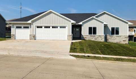 2249 Antler Ridge, Asbury, IA 52002