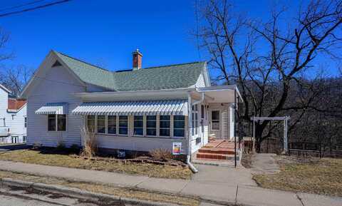 469 Dewey, Galena, IL 61036