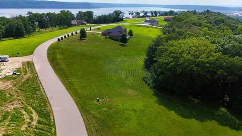 Lot 20 San Sebastian, Dubuque, IA 52001