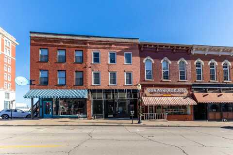 190 Main, Dubuque, IA 52001