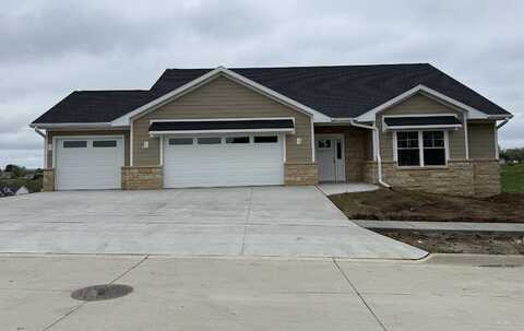 4416 Sickle, Dubuque, IA 52002
