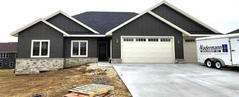 215 Angela Jean, Peosta, IA 52068