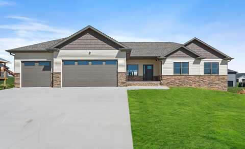 326 Solomia, Peosta, IA 52068