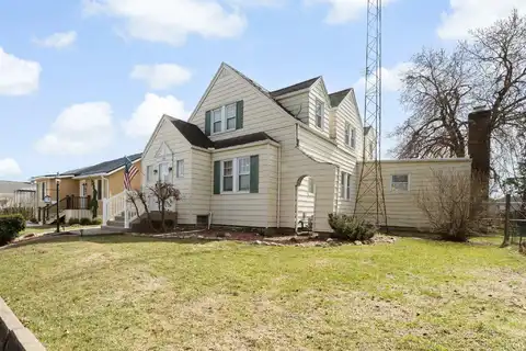809 W 9th Street, Mishawaka, IN 46544