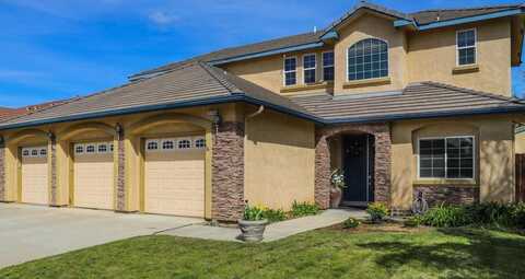 2732 Atchison Avenue, Sanger, CA 93657