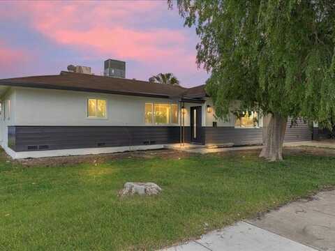 3004 I Street S, Bakersfield, CA 93304
