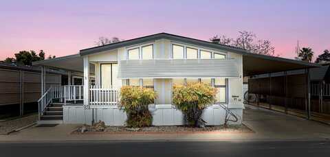 1551 6th Ave Dr Drive, Kingsburg, CA 93631