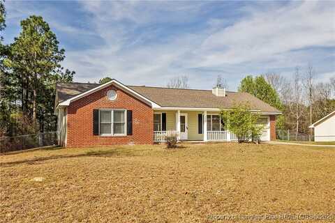 5822 Ridgecrest Drive, Hope Mills, NC 28348