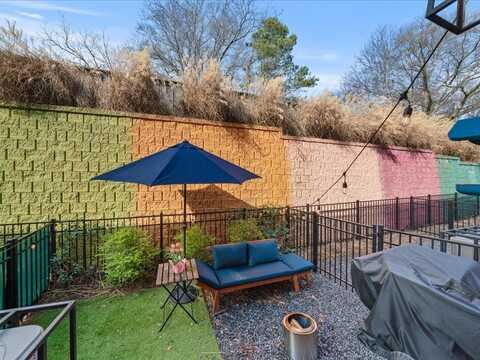 166 Color Circle, Atlanta, GA 30317
