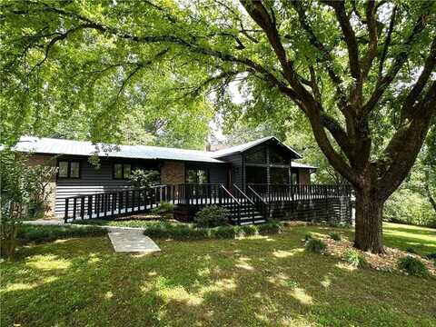 353 Craigtown Road NE, Calhoun, GA 30701