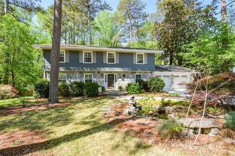4400 Huntington Circle, Dunwoody, GA 30338