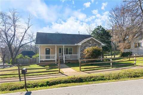 32 Martin Luther King Jr Drive, Commerce, GA 30529