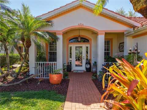 2030 Rio Nuevo Drive, North Fort Myers, FL 33917