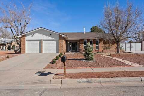 7561 CAPULIN Road NE, Albuquerque, NM 87109