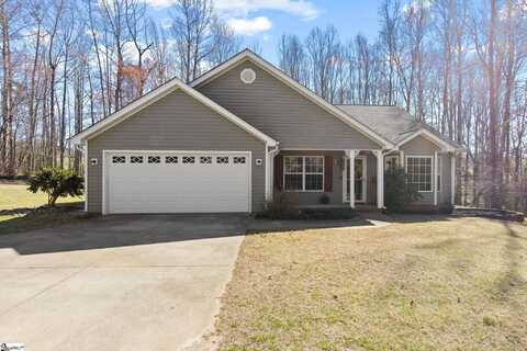 33 Sacha Lane, Travelers Rest, SC 29690