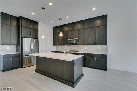 9993 Skye Gazer Avenue, Las Vegas, NV 89166