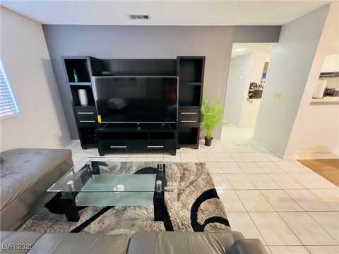 6750 Del Rey Avenue, Las Vegas, NV 89146