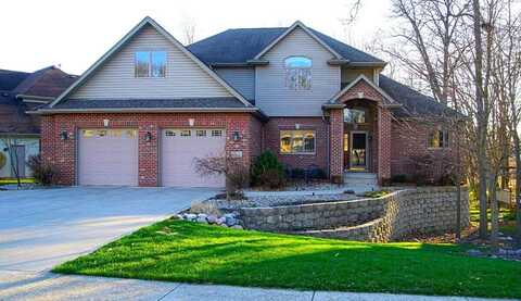 7102 Starling Drive, Schererville, IN 46375