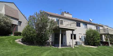 963 Millpond Road, Valparaiso, IN 46385