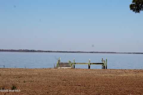331 Newberry Landing, Roper, NC 27970
