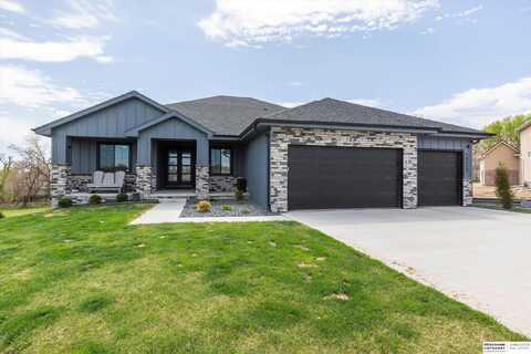 10423 S 166th Circle, Omaha, NE 68136