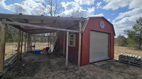 9700 No 1 Road, Copemish, MI 49625