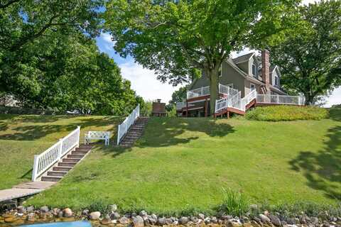 27490 Orchard Drive, Sturgis, MI 49091