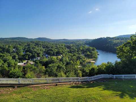 310 Woodland Dr S #Lc, Branson, MO 65616