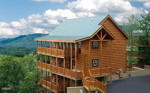 4733 Nottingham Heights Way, Pigeon Forge, TN 37863