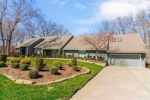 550 W Mohawk Street, Lake Quivira, KS 66217
