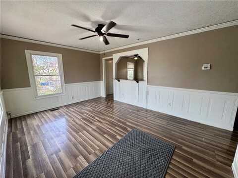 1515 N 49th Street, Kansas City, KS 66102