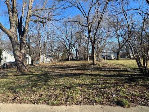 712 W Charles Street, Independence, MO 64055