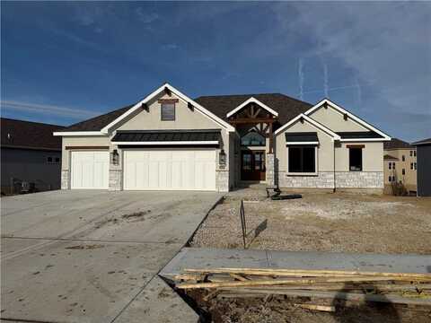 13511 Terrace Park Drive, Parkville, MO 64152