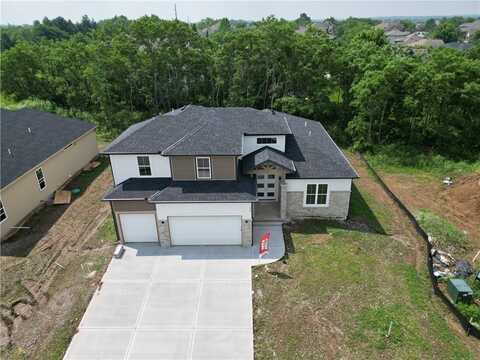 2620 NE Woodland Oak Drive, Lees Summit, MO 64086