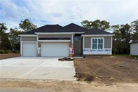 2624 NE Woodland Oak Drive, Lees Summit, MO 64086