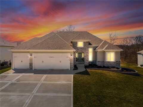 5513 NW 111th Court, Kansas City, MO 64154