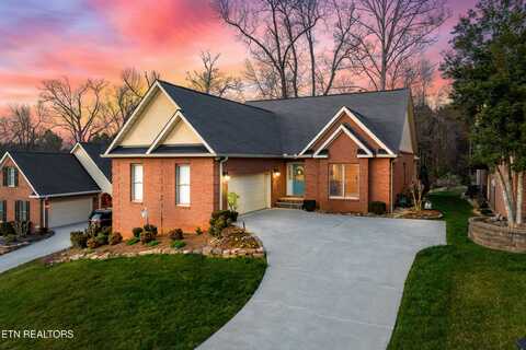 270 Valleyview Drive, Lenoir City, TN 37772