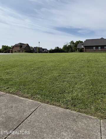 104 Halifax Court, Alcoa, TN 37701