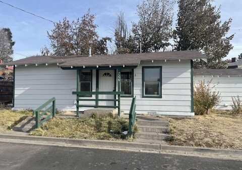 706 Uerlings Street, Klamath Falls, OR 97601