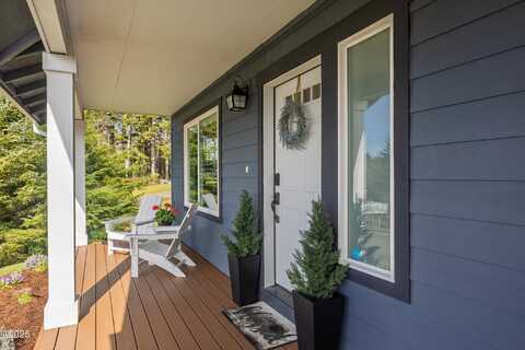 1852 SE Oar Drive, Lincoln City, OR 97367
