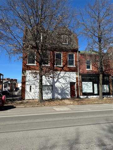 2643 Gravois Avenue, Saint Louis, MO 63118