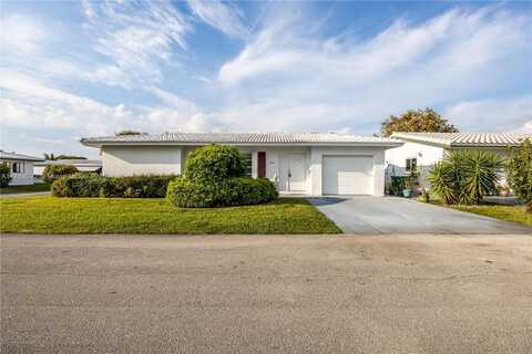 8211 NW 59th Ct, Tamarac, FL 33321