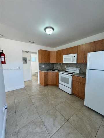 430 NW 47th Ave, Miami, FL 33126