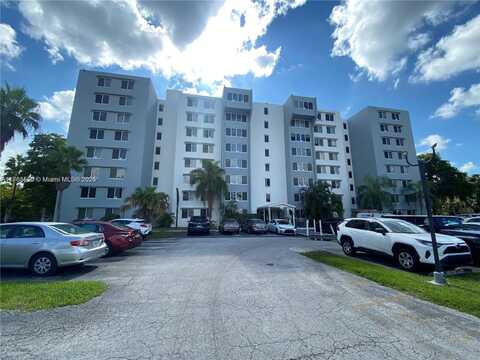 9143 SW 77th Ave, Miami, FL 33156