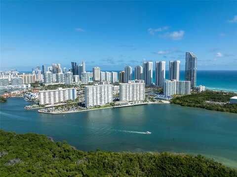 500 Bayview Dr, Sunny Isles Beach, FL 33160